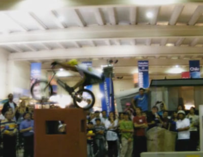 Exhibiciones de trial en bicicleta.